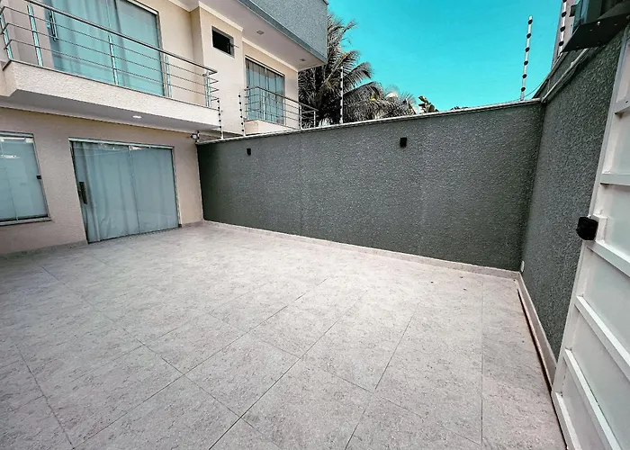 Casa Individual Com 2 Suites, Cozinha Completa, Internet Privativa 300Mbps, Regiao Bem Sossegada Com Comercios Diversos Ao Redor